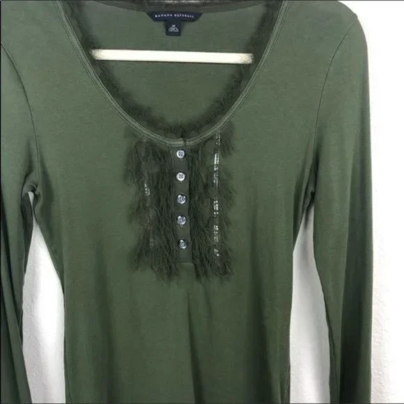 Banana Republic long sleeved Olive green ruffle bodice top Medium - Picture 4 of 6